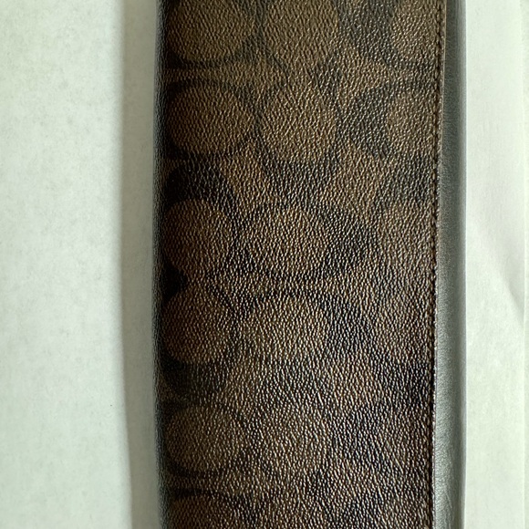 New with tags 7 1/2 inches wide 4 inches tall - Picture 2 of 9